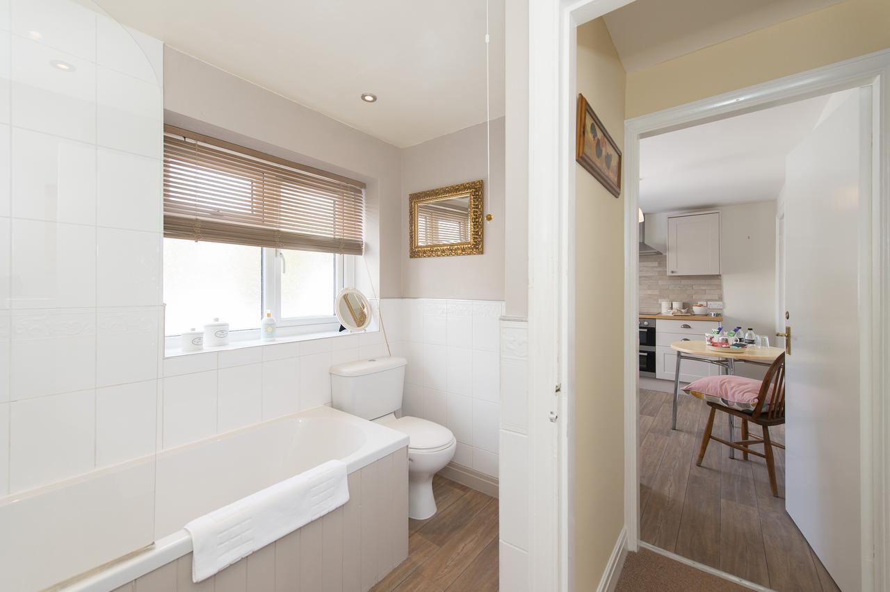 Rumah Home B&B Coxwold Экстерьер фото
